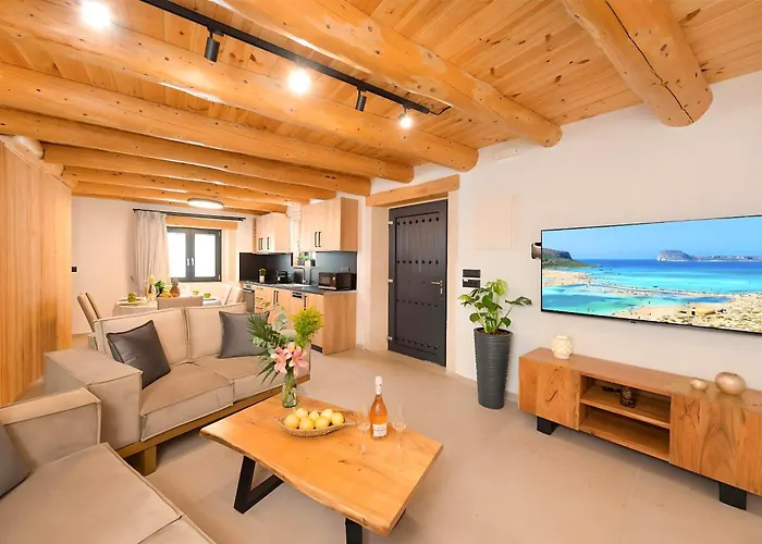 Roustico Luxury Heated Pool & Whirpool *