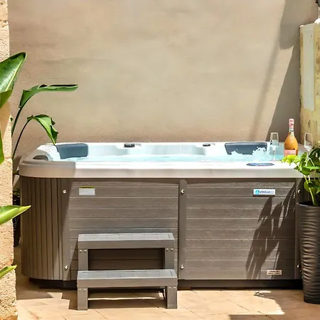 Roustico Luxury Heated Pool & Whirpool *