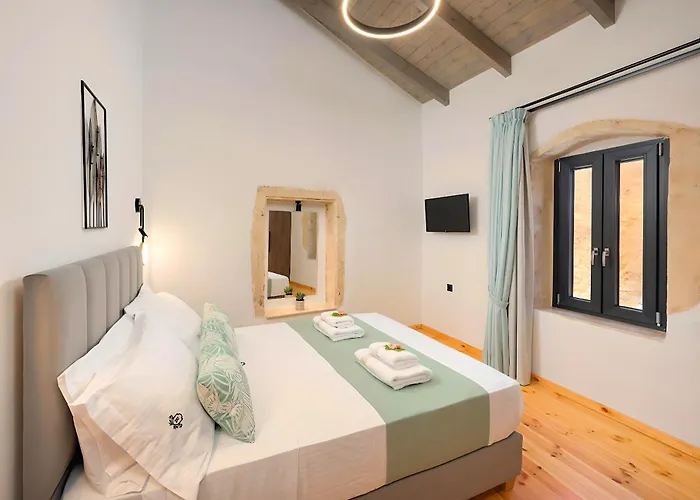 Roustico Luxury Heated Pool & Whirpool * Ретимно (Крит)