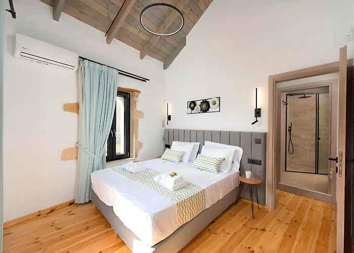 Roustico Luxury Heated Pool & Whirpool *