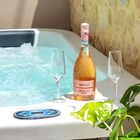 Roustico Luxury Heated Whirpool Villa Rethymno