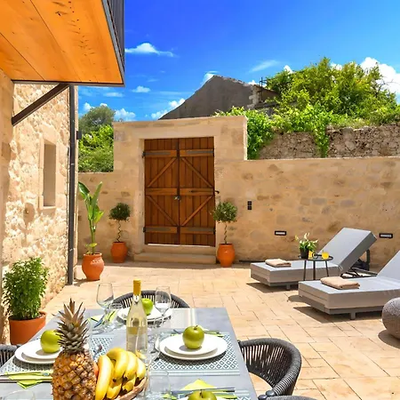 Roustico Luxury Pool & Whirpool * Retimno